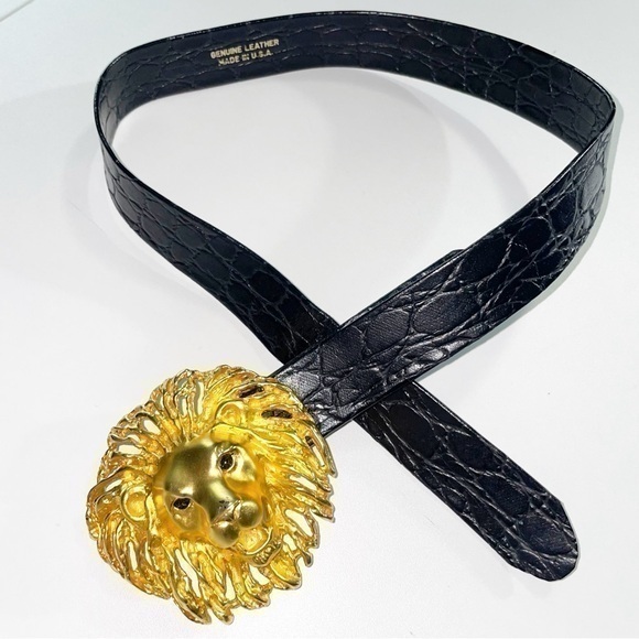 Vintage Gold Lion Genuine Leather - Picture 1 of 3